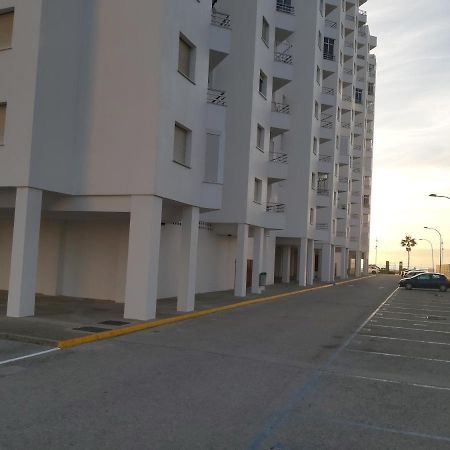 Apart Playa Valdelagrana Paseo Maritimo 29 Appartement El Puerto de Santa María Buitenkant foto